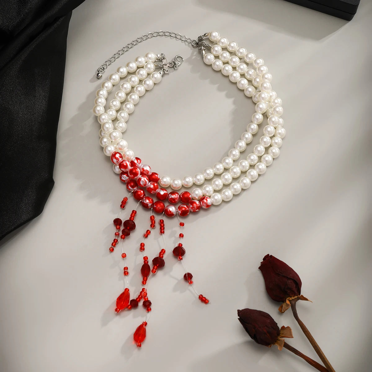 Vampire Queen Pearl Tassel Chain