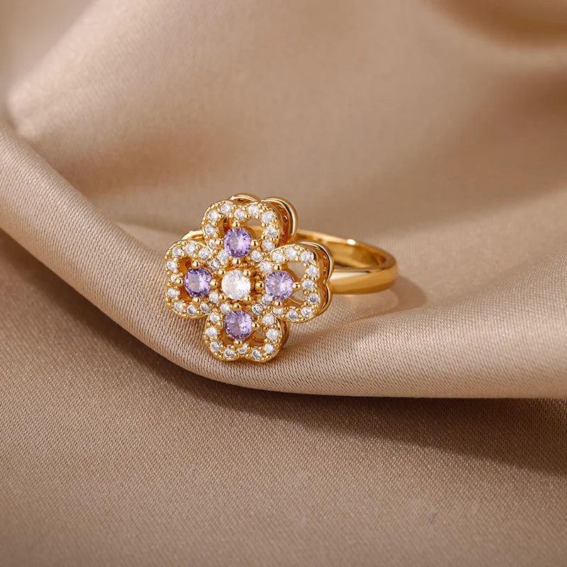 Aura Clover Spinner Ring