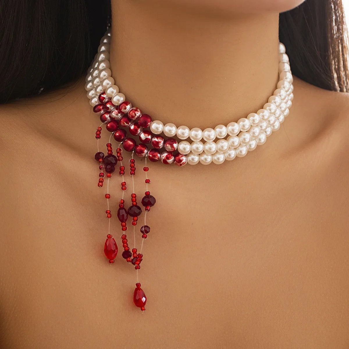Vampire Queen Pearl Tassel Set