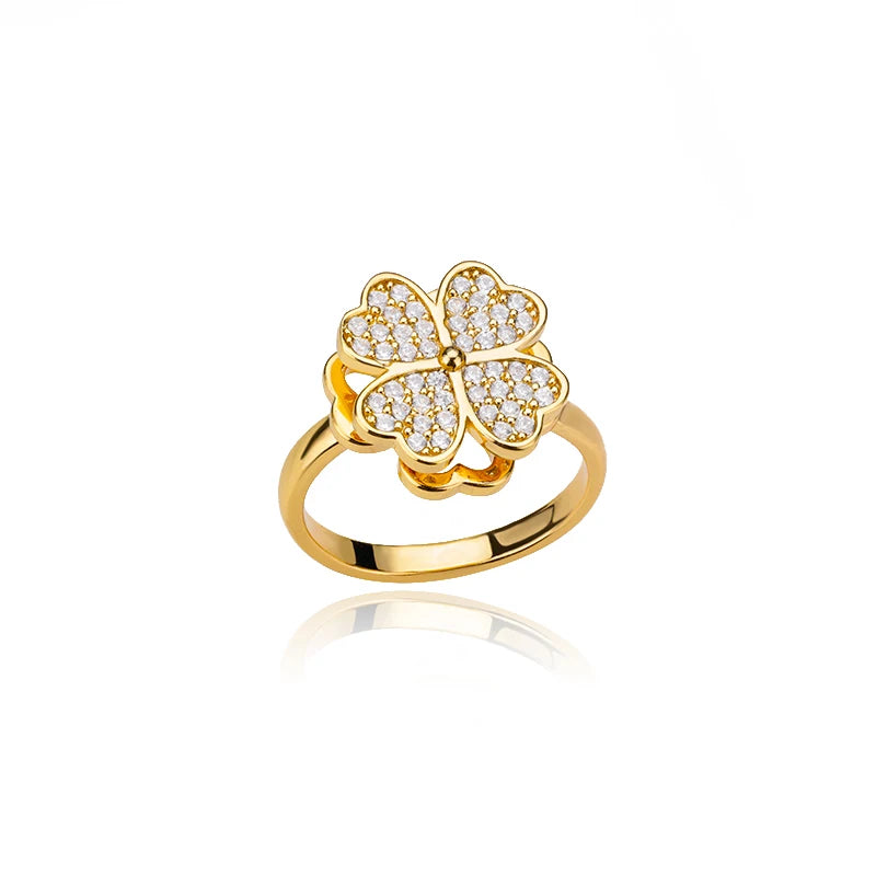 Aura Clover Spinner Ring