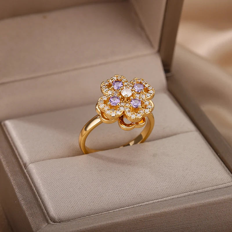 Aura Clover Spinner Ring