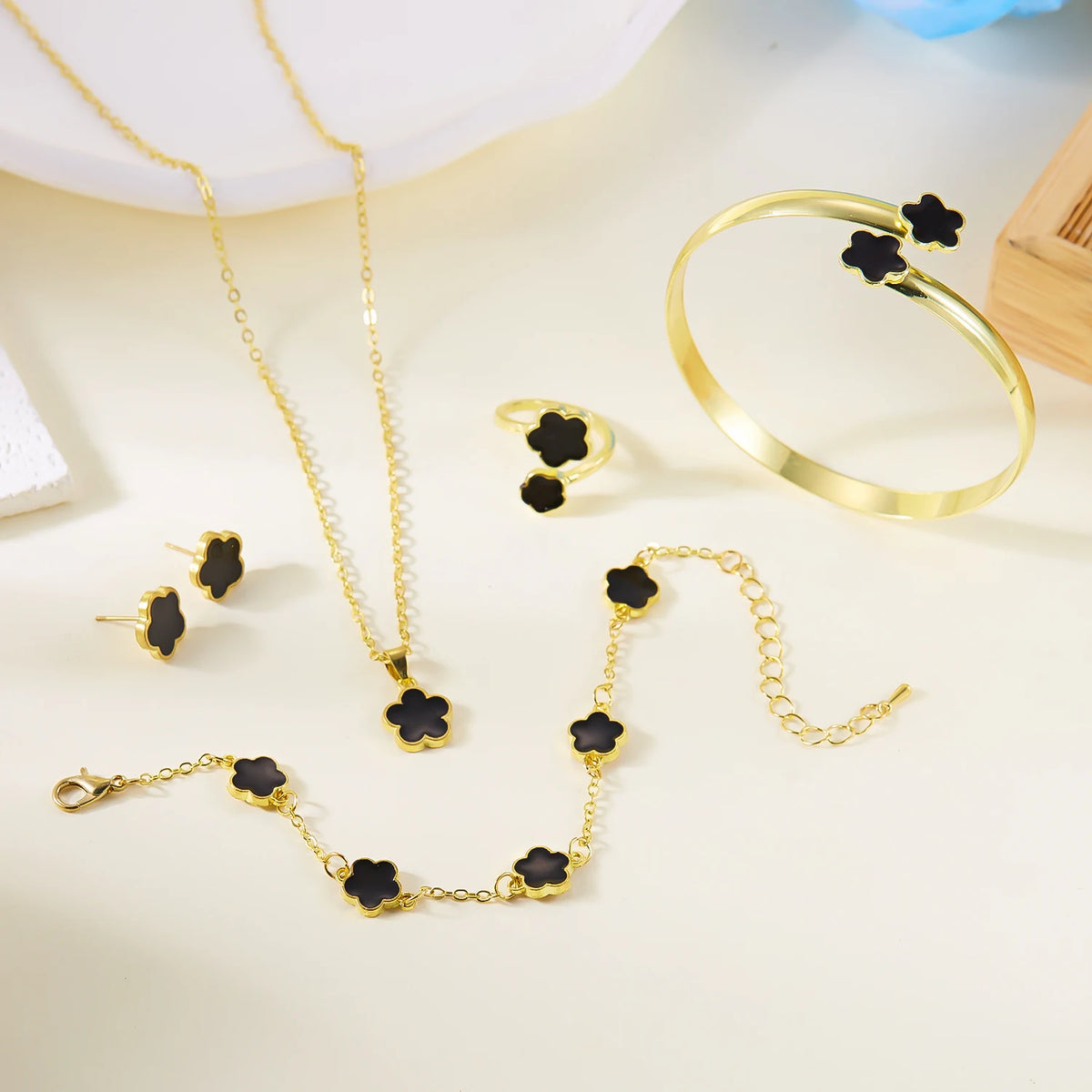 The Lucky Petal Coordinated Set