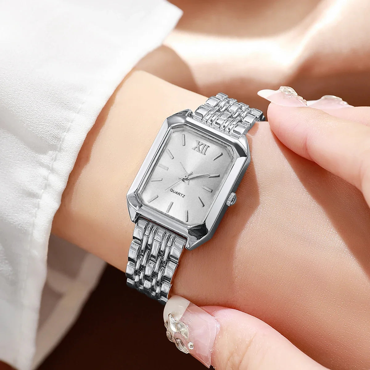 Radiant Roman Timepiece Set