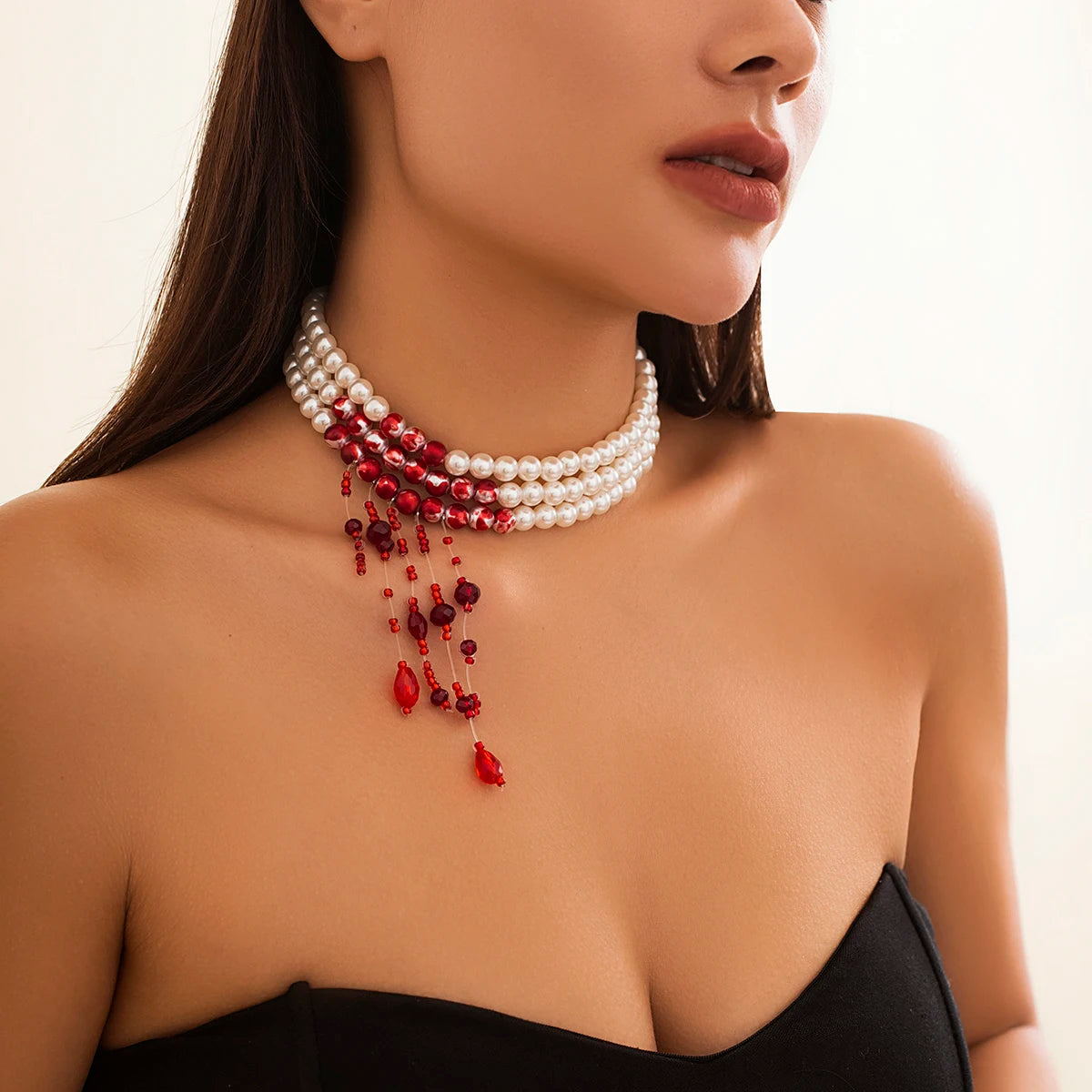 Vampire Queen Pearl Tassel Chain